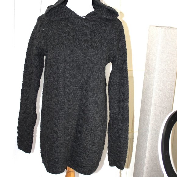 Inis Crafts 100% Merino Wool, long jumper size S - Picture 2 of 5